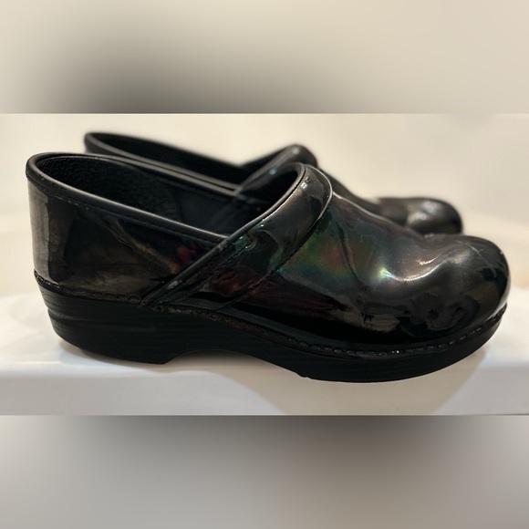 Dansko Shoes Dansko Black Holographic Shiny Clogs Womens Sz 4 Us 1